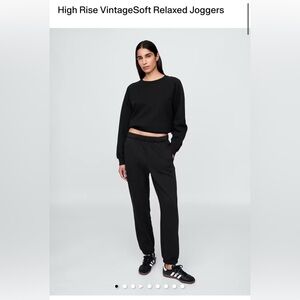 GAP Black High Rise Joggers